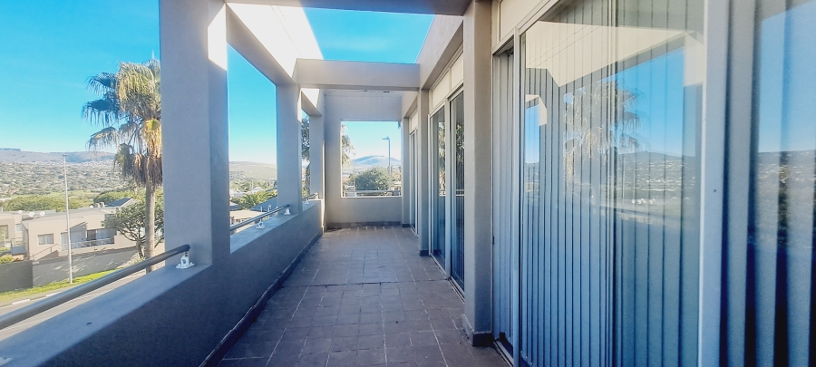To Let commercial Property for Rent in Rosenpark Western Cape